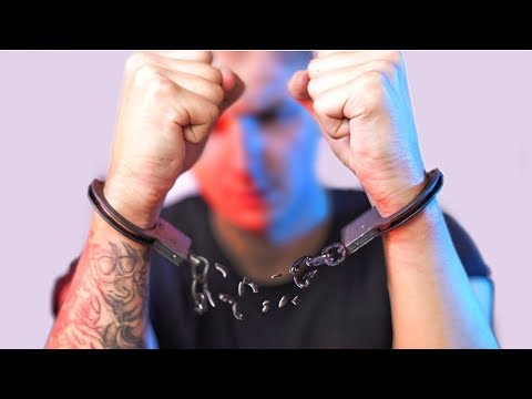 Видео: КАК СНЯТЬ НАРУЧНИКИ БЕЗ КЛЮЧА!?