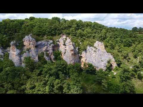 Видео: Скала "Чертов палец"