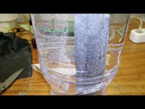 Видео: Защита ножа из пилы от ржавчины (травление).