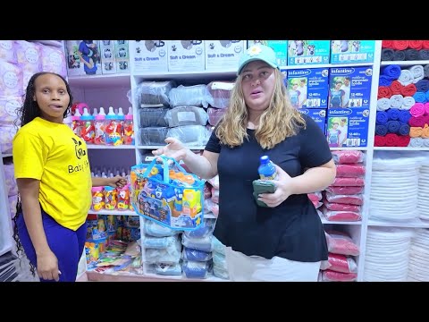 Видео: Хватит, хватит; больше никаких НАПАДЕНИЙ на нашу малышку Таави Ли.