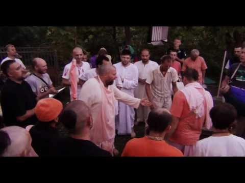 Видео: Киртан. Абхазия. Шрила Б.Б. Авадхут Махарадж.