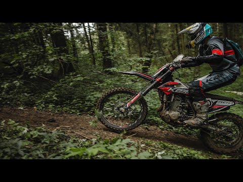 Видео: Борьба за 5 место в ХАРДЕ на 1 этапе гонки ENDURO WEEKEND 2023