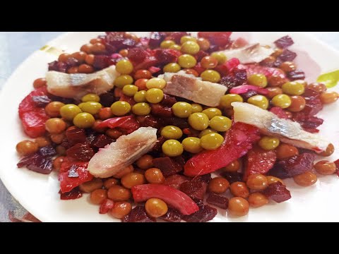 Видео: Самый вкусный салат из свеклы.Готовится быстро и для разнообразия  заходит всегда.Мой обед.