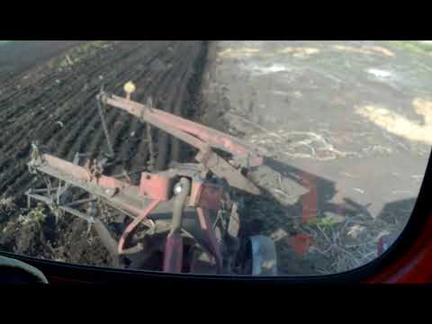 Видео: Т40 пашем огороды и метал Куча метала прибавляется.