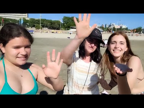 Видео: Что происходит, когда кореец идет в парк развлечений в Уругвае?