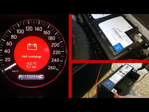Видео: Mercedes W211. Снял оба АКБ для подзарядки / Как снять дополнительный АКБ для зарядки на W211, W219