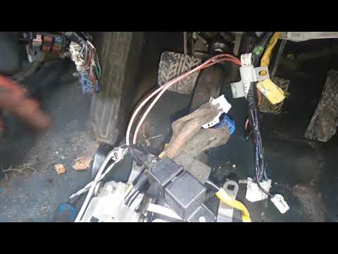 Видео: Снятие торпеды Mazda 323f BA 95г