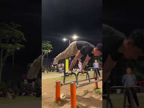 Видео: Неожиданная реакция в парке 😳 #факты