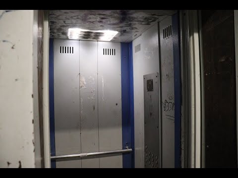 Видео: Музыкальный лифт КМЗ (2012 Г.В) Грузоподъемность Q=320 КГ.