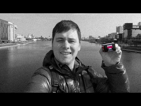 Видео: Ilford Pan 400 - Обзор и тест фотопленки. Апрель 2020 - Екатеринбург.