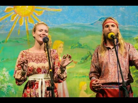 Видео: Иван Царевич и Царевна Лебедь читают Сказку «Царевна Лягушка» на дольменах