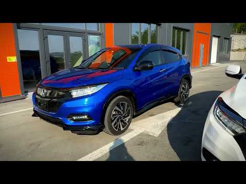 Видео: Honda Vezel X vs RS, обзор основных отличий двух комплектаций.