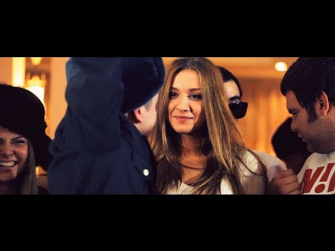 Видео: Три Кита (Зануда, Gipsy King, Тато) - Снег