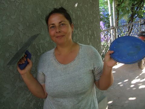 Видео: Декоративная штукатурка из плиточного клея фасада дома / Decorative plaster made of tile adhesive