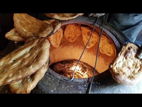 Видео: Азербайджанский Хлеб в тандыре  ( Tandir çörəyinin hazırlanması )