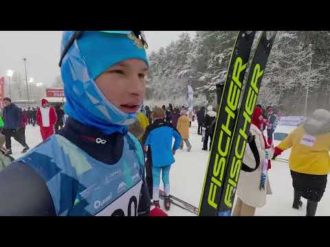 Видео: 55-ая Юбилейная традиционная Манжосовская лыжная гонка. Команда BROSKI и новогоднее настроение!