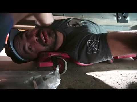 Видео: Обслуживание худшей трансмиссии SKOOLIE: Allison AT545