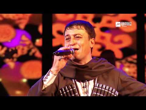 Видео: Магамет Дзыбов - Адыги на моей земле живут