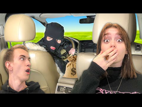 Видео: 24 часа СЛЕДИМ за ДРУГОМ !! Зачем Он ЭТО Скрывал ??!!