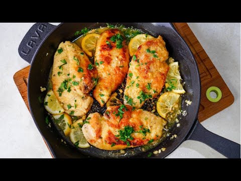 Видео: Това пиле e невероятно! По-вкусно и просто не съм яла до сега. Най-добрата рецепта в YouTube!