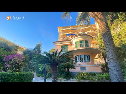 Видео: 😍Вилла в Санремо около моря и пляжей - Недвижимость в Италии