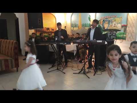 Видео: Акрами Бобоқул дар Москва базморо