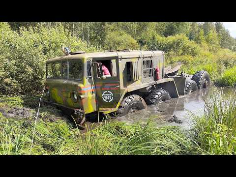 Видео: ГТ-Т vs МАЗ 537  перетягивание В ВОДЕ , НА ЗЕМЛЕ, В БОЛОТЕ