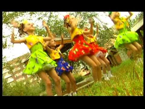 Видео: «Пряничные домики» - ДМЦ «Волшебный микрофон»