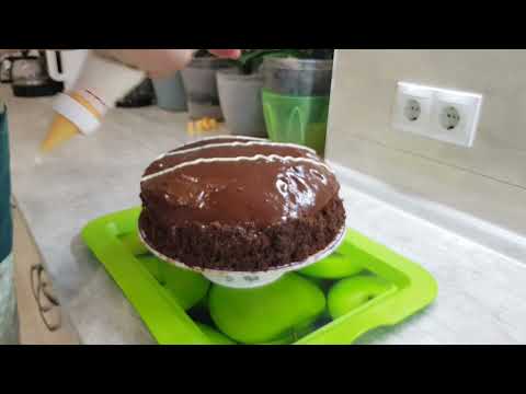 Видео: Вкусный торт 🎂 паяная вышня! Светлана выпекает сама