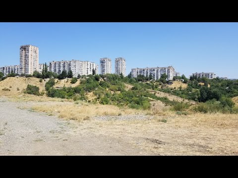 Видео: 22.08.2022 Tbilisi. Черноморская улица - Мелаанская улица - Элиа - кладбище Петра Павла