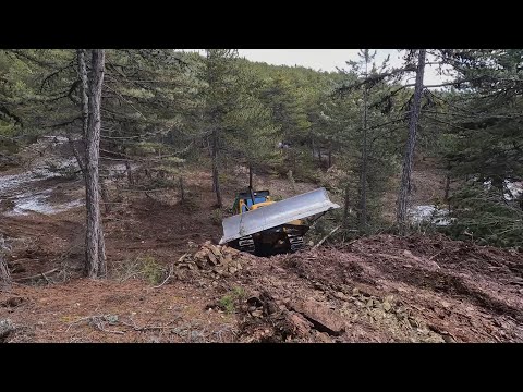 Видео: One Piece Видео Легендарного Бульдозера Caterpillar D7g #бульдозер #caterpillar #трактор