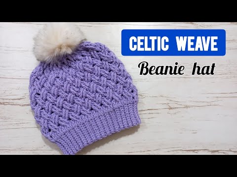 Видео: красивая вязаная крючком шапочка с кельтским плетением👌