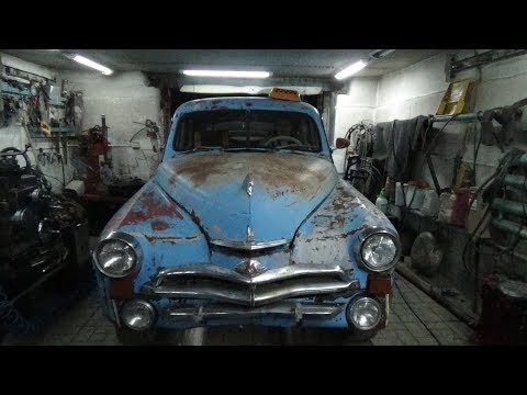 Видео: Ремонт "Победы" Газ М-20 ,нашли почему троит.