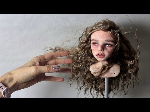 Видео: Создание авторской художественной куклы . Продолжение. Лепка рук,Роспись лица, прическа