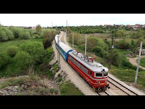 Видео: БВ 7623 и БВ 2641 "Янтра" с машини 44 158 и 44 204, се срещат на входа на Дефилето при Курило...