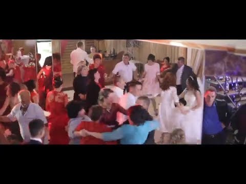 Видео: Весілля  Чардаш  по-закарпатськи ресторан Дежавю Осій гуляє #коломийка