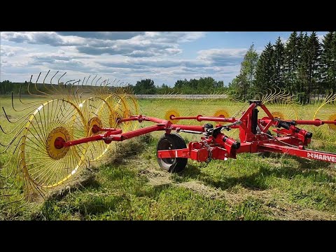 Видео: Продолжаем сенокос 2023, делаем валки граблями для прессования!