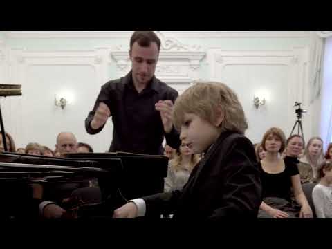 Видео: Бах Концерт соль минор для клавира и струнных