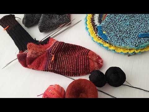 Видео: @MaTusy_About_knitting #straiped_socks #cotton_hats Звіт за тиждень вязання: #шкарпетки і не тільки