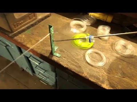 Видео: Бутылкорез в работе