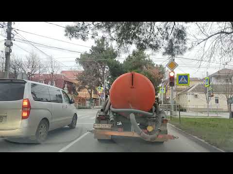 Видео: Анапа. 21.12.2022. Улица Самбурова. Мысли вслух. Блогеры.