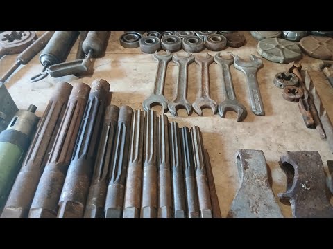 Видео: Барахолка на дому. Продажа. Инструменты. Райбера. Фрезы. Электродвигатели. Домкраты. Все для дома.