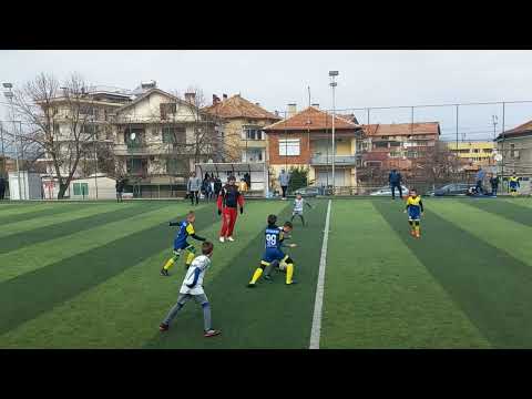 Видео: Петрич къп 2025г. ФИНАЛ/ ФК "КОМИТИ" - ФК" ВЪЗРАЖДАНЕ 2020"  краен резултат 3:1