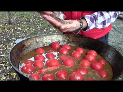 Видео: Говядина в казане с помидорами