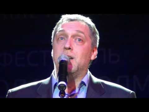 Видео: "Я бодрствую...". "И снизу лёд, и сверху..". "Люблю тебя сейчас".