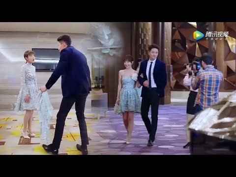 Видео: Золушка смутилась на вечеринке, генеральный директор разрезал ей платье, чтобы она всех поразила