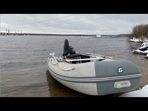 Видео: На лодке зимой. Разведка на открытой воде 2025. Рефтинское водохранилище.