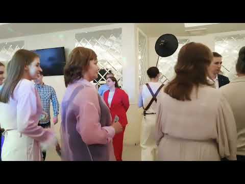 Видео: Конкурс "Камень ножницы бумага"