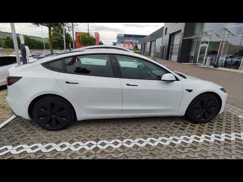Видео: Tesla Model Y или Model 3, что и как выбрать? Модификации и отличия. Что ждать по ценам ?