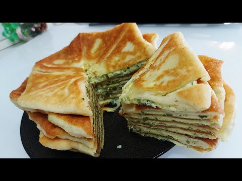 Видео: Placinta prelibatezza tradizionale della Moldavia/Plăcinte cu Brânză la Tigaie/молдавские плацинды